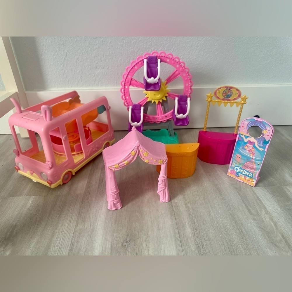 Barbie Chelsea Carnival Playset Kids OS Pink Good Ferris Wheel Ice Cream Truck